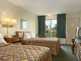 Days Inn By Wyndham Emporia Kamer foto